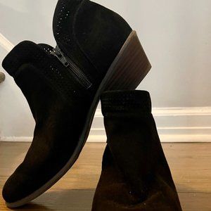 Old Navy Black Bootie